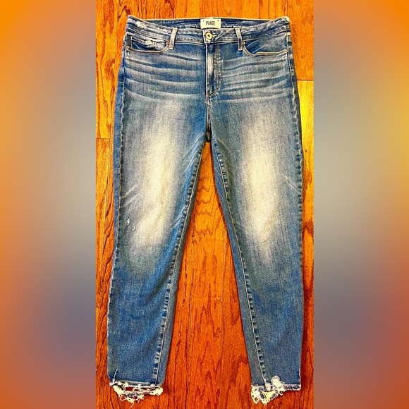 Paige Denim “Hoxton Crop” Distressed Jeans (Size 32) 👖 **NEW WITHOUT TAGS!!🎁** - Picture 4 of 13